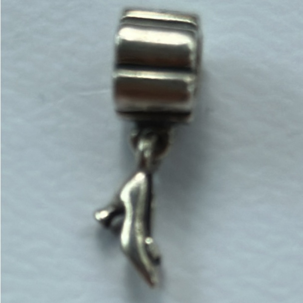 Pandora Cinderella slipper charm